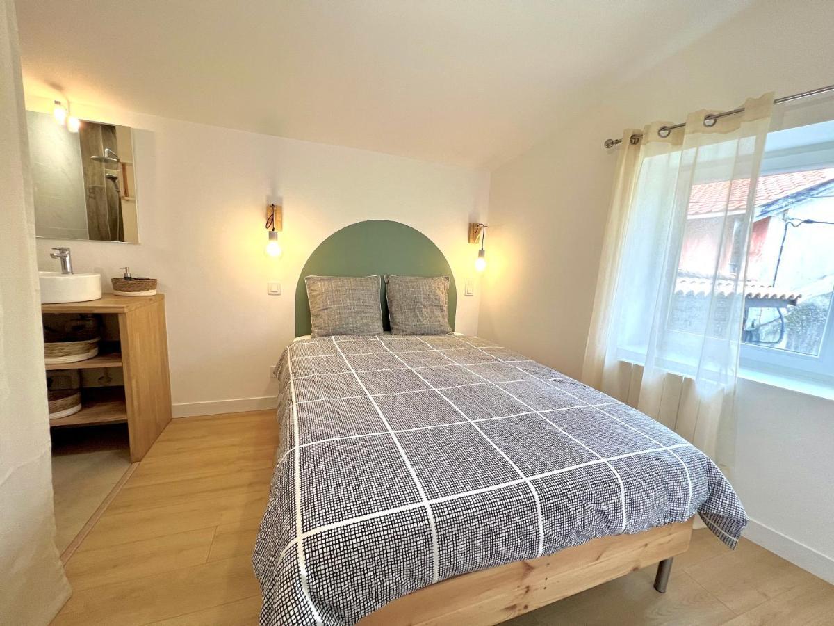 Suite ~ Romance Estivale ~ A 15 Min De Lyon Miribel (Ain) Exterior photo